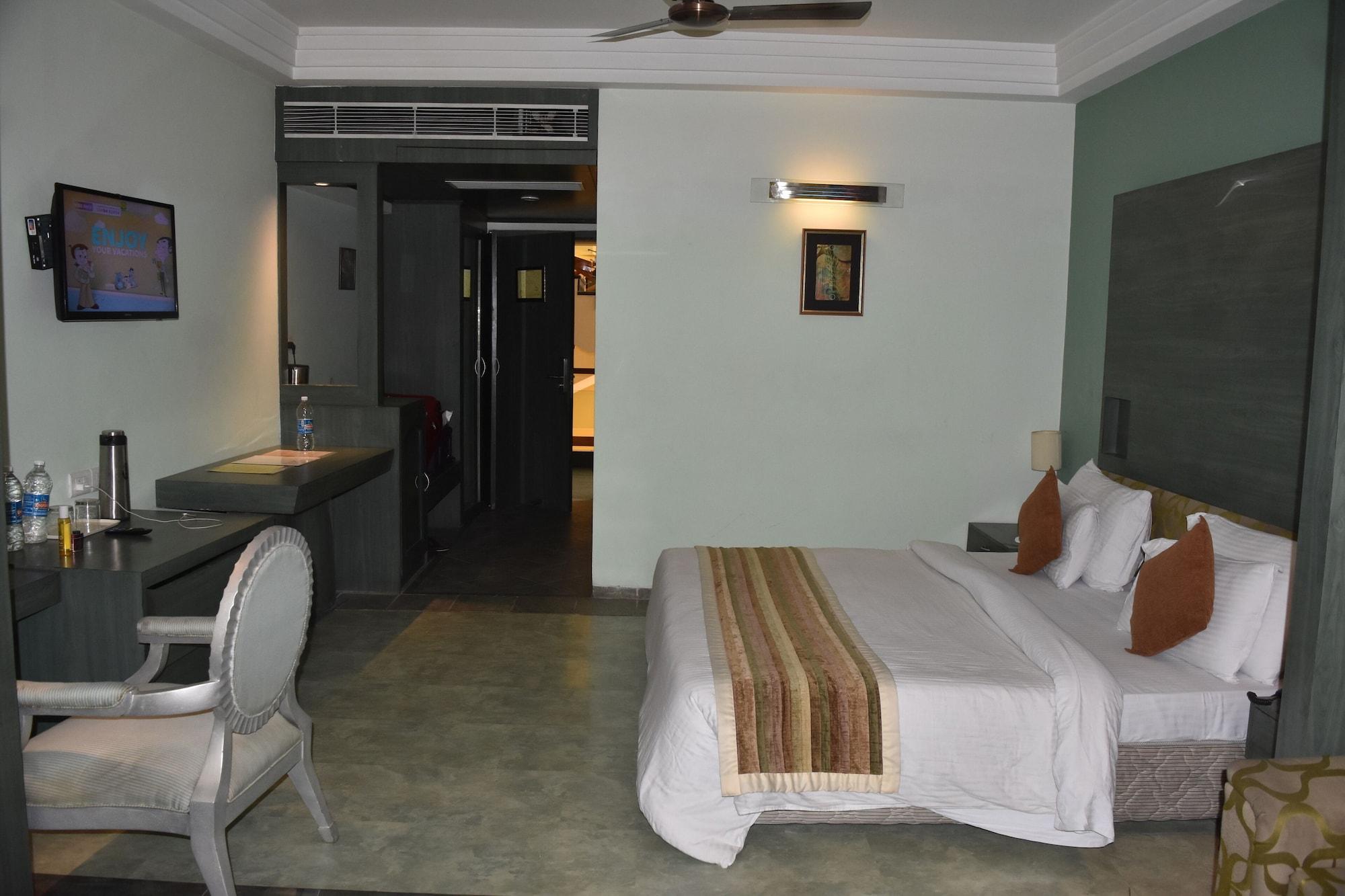 Hotel KC Residencia Katra  Exterior foto