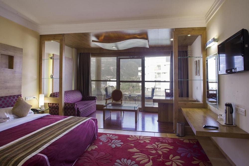 Hotel KC Residencia Katra  Exterior foto